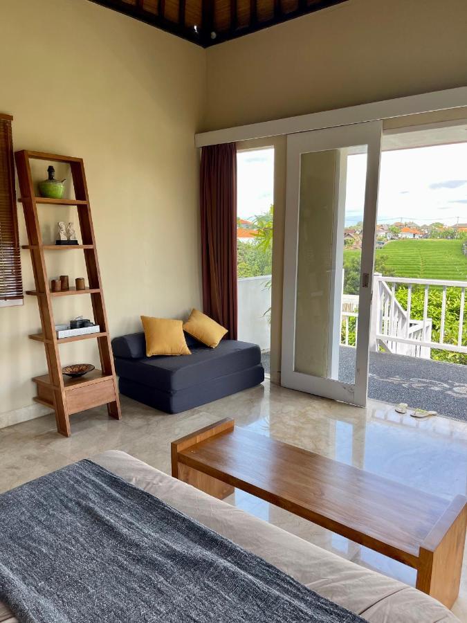 Private Suite In A Kids Friendly Big Shared Villa In Canggu Εξωτερικό φωτογραφία