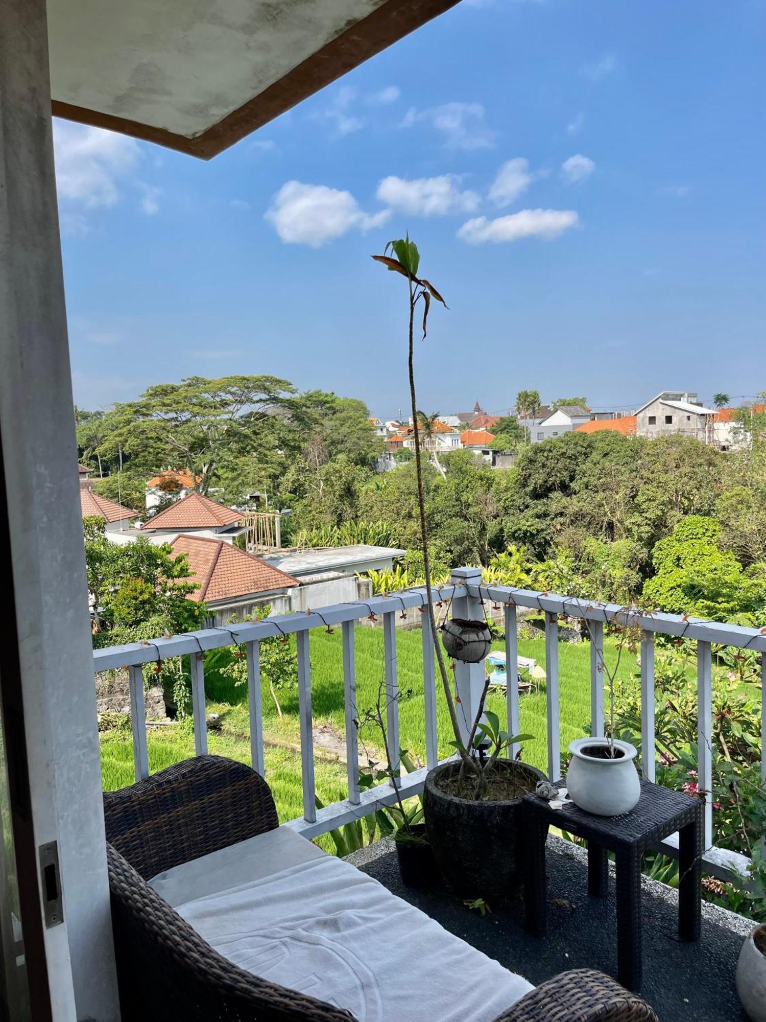 Private Suite In A Kids Friendly Big Shared Villa In Canggu Εξωτερικό φωτογραφία
